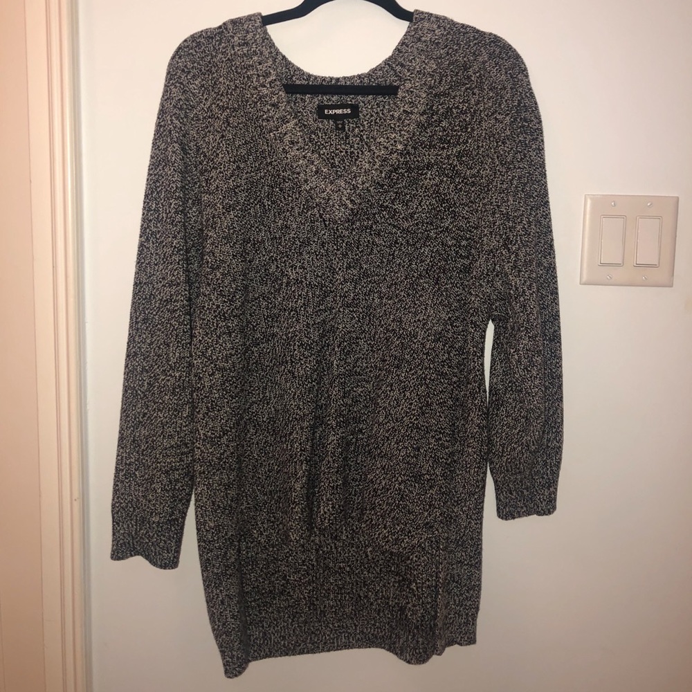 Oversized V neck Sweater - Heather Gray